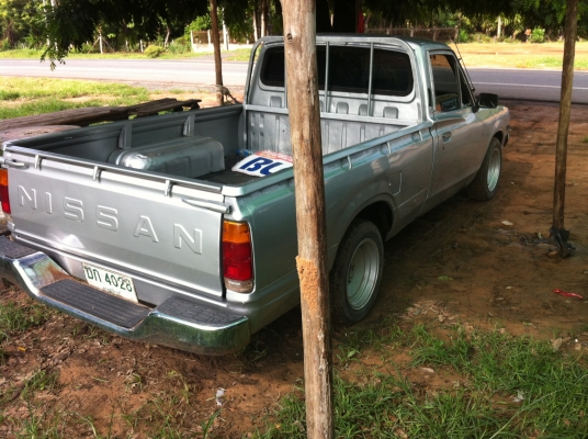 ขายDATSUN ช้างเหยียบ เครื่องดีเซล สภาพพร้อมใช้ ราคาถูกๆๆ