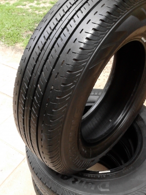 205/70R15 BRIDGESTONE DURAVIS R611 TEL.081-427-3941 205/70R15 BRIDGESTONE DURAVIS R611 TEL.081-427-3941