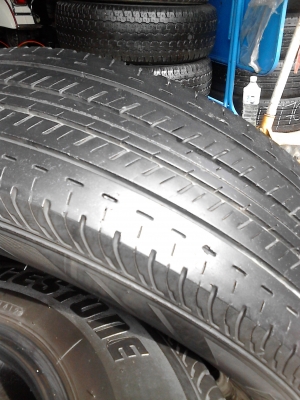 205/70R15 BRIDGESTONE DURAVIS R611 TEL.081-427-3941 205/70R15 BRIDGESTONE DURAVIS R611 TEL.081-427-3941