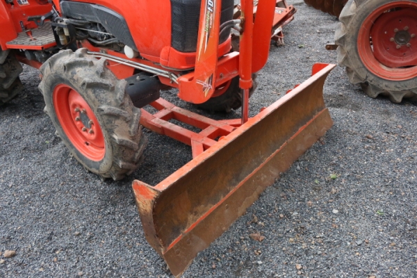 สภาพนางฟ้า KUBOTA L4708 คุณภาพเยี่ยม พร้อมใบมีดติดตัวรถ พร้อมผานตราช้างมือสองเอาไปเลย สภาพนางฟ้า KUBOTA L4708 คุณภาพเยี่ยม พร้อมใบมีดติดตัวรถ พร้อมผานตราช้างมือสองเอาไปเลย