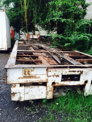 ขาย หางโลเบส ยาว 9 เมตร กว้าง 2.4 ม 2เพลา ไม่มีทะเบียน