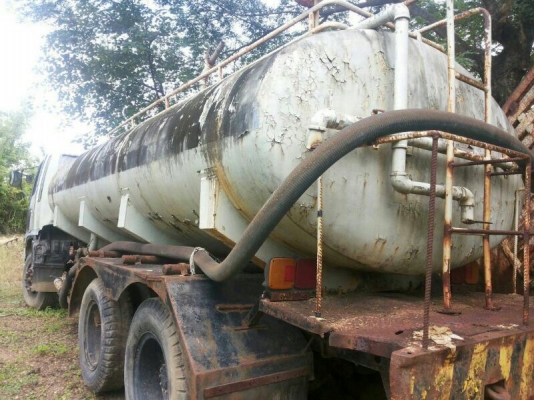 รถฮีโน่ 10 ล้อ ไฮเทค. / บรรทุกน้ำ.  195 แรงม้า.  สนใจติดต่อ  081 - 6079515