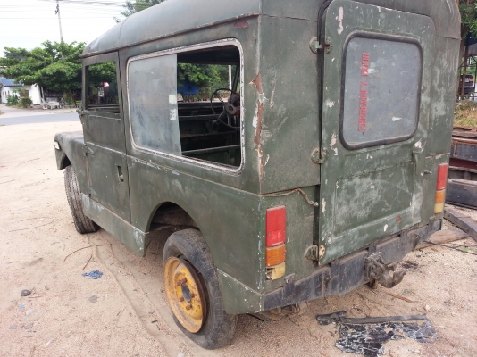 รถ JEEP เครื่อง TOYOTA 2 เพลา พร้อมทะเบียน