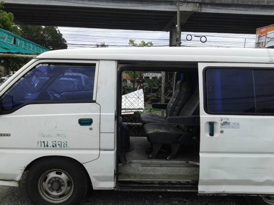 ขาย Mitsu L300 มี 2คันครับ รถขับได้ แอร์เย้น ช่วงล่างดี รถวิ่งดี