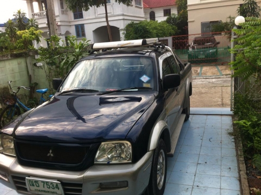 รถกระบะ Misubishi รุ่น Strada 2.8 super GLX 2004 รถบ้านราคาถูก สภาพใหม่ ไม่เคยเข้าไฟแนนท์ ไม่เคยชน แอร์เย็น เครื่องแน่น เครื่องเสียงใช้ได้ดี เลขไมล์ 150,xxx สนใจสอบถามติดต่อคุณพจน์ 0870702115 แถวร่มเกล้า กทม