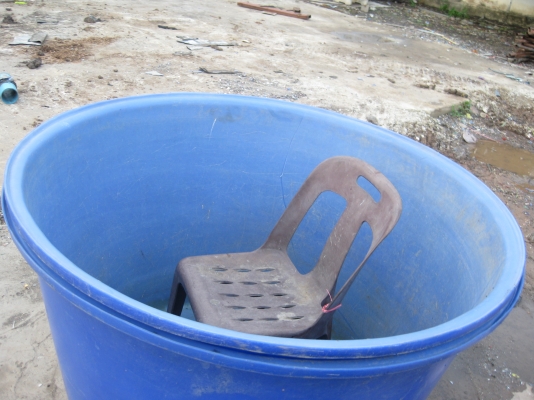 ขายถังน็อกกุ้ง ราคาใบละ 500 บาท ขายถังน็อกกุ้ง ราคาใบละ 500 บาท