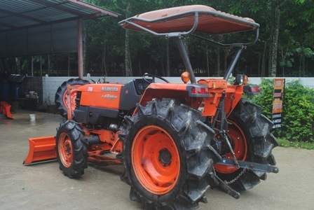 ขายรถไถ Kubota L 4508 DI special(4WD) พร้อมดันหน้าช้าง รถไร่ สีเดิมครับ ขายรถไถ Kubota L 4508 DI special(4WD) พร้อมดันหน้าช้าง รถไร่ สีเดิมครับ