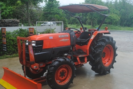 ขายรถไถ Kubota L 4508 DI special(4WD) พร้อมดันหน้าช้าง รถไร่ สีเดิมครับ