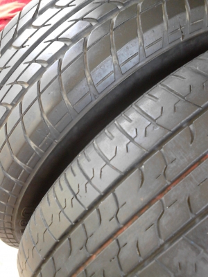 185/65R14 BRIDGESTONE และ DUNLOP มี 2 เส้น TEL.081-427-3941 185/65R14 BRIDGESTONE และ DUNLOP มี 2 เส้น TEL.081-427-3941