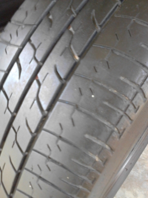 185/65R14 BRIDGESTONE และ DUNLOP มี 2 เส้น TEL.081-427-3941 185/65R14 BRIDGESTONE และ DUNLOP มี 2 เส้น TEL.081-427-3941