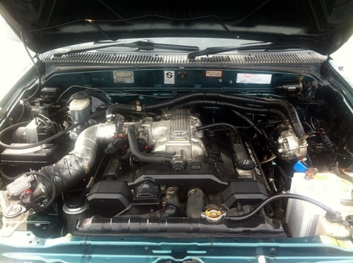 TOYOTA SPORT RIDER AIRBAG ABS โฟวิล4X4ตัวTOP วาง1UZv8 2ระบบLPG นำมัน คุ้มสุดๆคับ