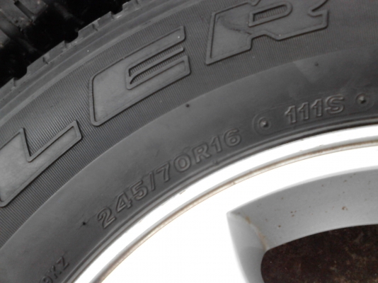 ขาย ล้อ ISUZU 4 ล้อ พร้อมยาง ใส่รถวิ่งใช้งานได้เลย TEL.081-427-3941 ขาย ล้อ ISUZU 4 ล้อ พร้อมยาง ใส่รถวิ่งใช้งานได้เลย TEL.081-427-3941