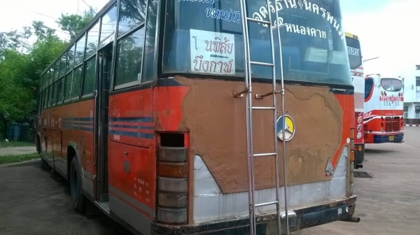 ขายรถบัส เป็นรถพัดลม ยาว 12 เมตร คัสซีเบนซ์ ช่วงล่วงเบนซ์เบรคแห้ง เครื่องเบนซ์ 210 แรงม้า เอกสารทะเบียนครบ ราคาคุยกันได้