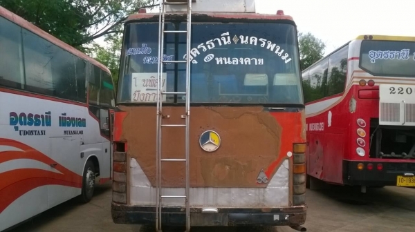 ขายรถบัส เป็นรถพัดลม ยาว 12 เมตร คัสซีเบนซ์ ช่วงล่วงเบนซ์เบรคแห้ง เครื่องเบนซ์ 210 แรงม้า เอกสารทะเบียนครบ ราคาคุยกันได้