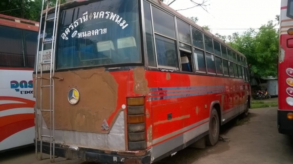 ขายรถบัส เป็นรถพัดลม ยาว 12 เมตร คัสซีเบนซ์ ช่วงล่วงเบนซ์เบรคแห้ง เครื่องเบนซ์ 210 แรงม้า เอกสารทะเบียนครบ ราคาคุยกันได้