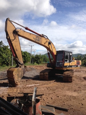 ขายรถแบคโฮ CAT E200B