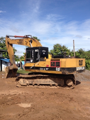 ขายรถแบคโฮ CAT E200B