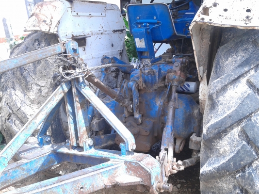 ขายแทรกเตอร์ฟอร์ดT3 ทะเบียนพร้อมโอน