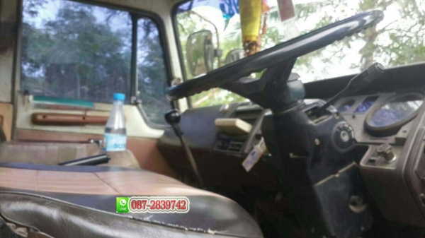 ขายรถบรรทุก ขนาดใหญ่ กระบะ(ไม่ดั้มพ์) ขายรถบรรทุก ขนาดใหญ่ กระบะ(ไม่ดั้มพ์)