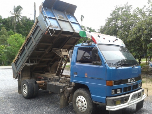 (ขายแล้วค่ะไป.ภาคอีสาร)หกล้อดั้มอีซูสุ 115 แท้ เสี่ยสั่งลุย (รถสวยเจ้าของจอดในโรงตลอด) พร้อมใช้ เล่มพร้อม..โอน (ขายแล้วค่ะไป.ภาคอีสาร)หกล้อดั้มอีซูสุ 115 แท้ เสี่ยสั่งลุย (รถสวยเจ้าของจอดในโรงตลอด) พร้อมใช้ เล่มพร้อม..โอน