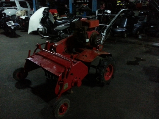 ขายรถตัดหญ้าแบบเดินตาม ขายรถตัดหญ้าแบบเดินตาม