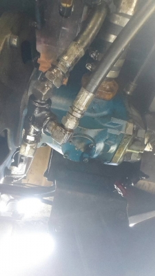 รถขุด ซูมิโตโม่ เท่า PC40-6 ปั้มนิ้ว คอนโทรลสั้น รถใช้งานดี ชอบราคาเท่าไร ต่อรองกันได้ครับ.