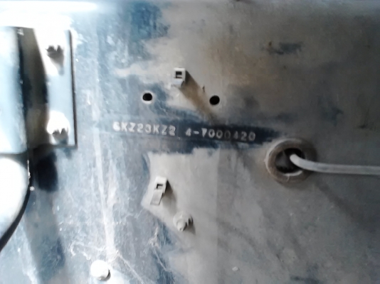 ราคา 1,050,000,บาท เหลืออีก 1 หัวครับ Deca 270 ยูโร2 เก็บตอนโซนภายในหน่อยครับ โดยรวมรถสวบมากครับ