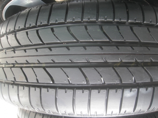 ขายล้อแม็กป้ายแดง Honda civic 16"x6.5" et45 5รู114.3 พร้อมยาง ปี14สนใจติดต่อเล็กคลองสามครับ 081-3747940