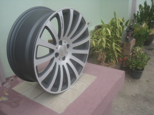 ขายแม็กมือสอง 17"x7.5" et42 4รู100 สีเทาด้าน สนใจติดต่อเล็กคลองสามครับ 081-3747940 ขายแม็กมือสอง 17"x7.5" et42 4รู100 สีเทาด้าน สนใจติดต่อเล็กคลองสามครับ 081-3747940