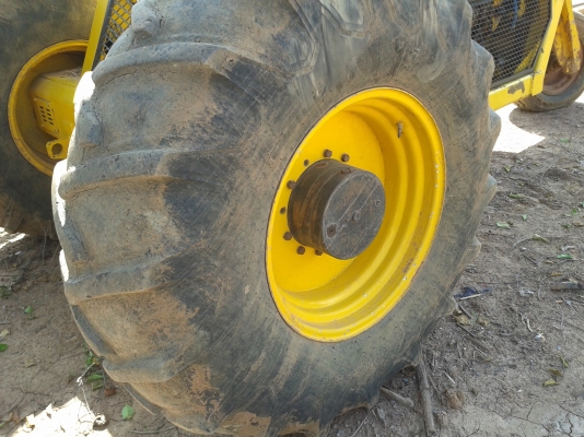 ขายรถคีบอ้อย BELL สามล้อ