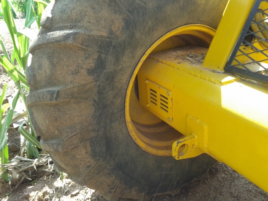 ขายรถคีบอ้อย BELL สามล้อ