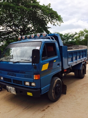 อีซูซุดั้ม 115 ปี 36 เดิมๆภาษีเต็ม ดั้มใหม่ กระบะยาว 3.90 ยางใหม่6 เส้น อีซูซุดั้ม 115 ปี 36 เดิมๆภาษีเต็ม ดั้มใหม่ กระบะยาว 3.90 ยางใหม่6 เส้น