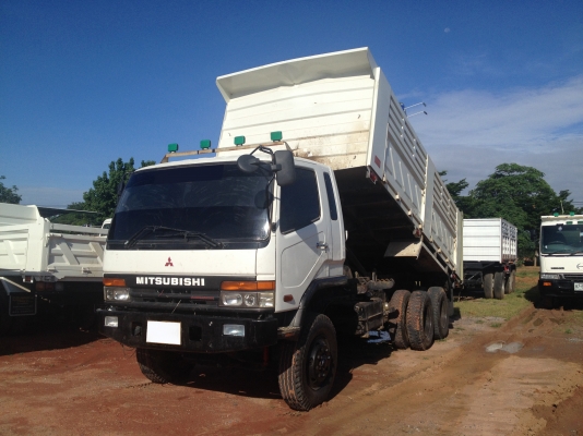 ขาย 10 ล้อ 2 เพลาดั้มพ์ดิน FUSO ตาหวาน เครื่อง DE12 230 แรงม้าระบบน้ำมัน สภาพสวยๆเลยครับ ขาย 10 ล้อ 2 เพลาดั้มพ์ดิน FUSO ตาหวาน เครื่อง DE12 230 แรงม้าระบบน้ำมัน สภาพสวยๆเลยครับ