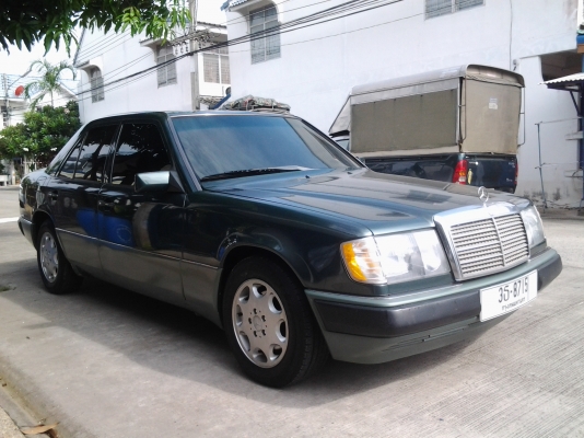 ขายเบนซ์ เก่าเก็บมือเดียวป้ายแดง ขายเบนซ์ เก่าเก็บมือเดียวป้ายแดง