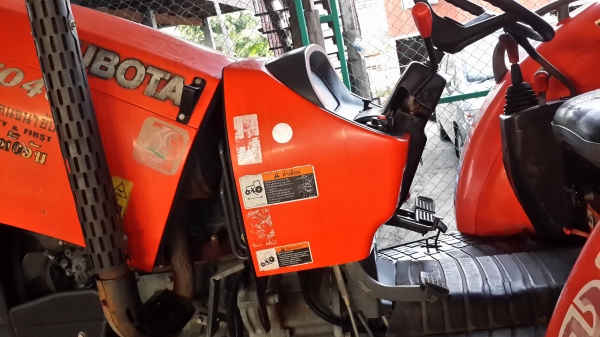 ขาย m 7040 เดิมๆเครี่องแน่นน่าใช้มากๆ 480000 ครับ ขาย m 7040 เดิมๆเครี่องแน่นน่าใช้มากๆ 480000 ครับ