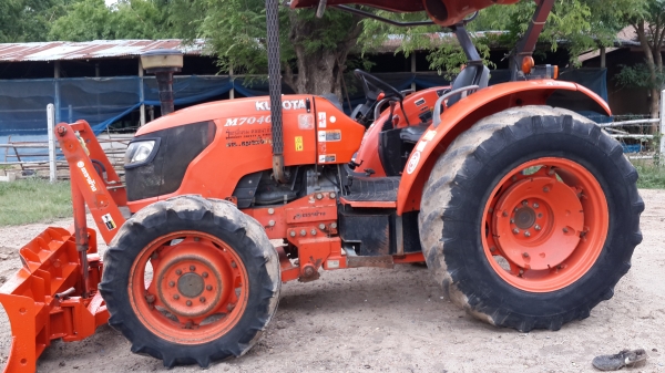 ขาย m 7040 เดิมๆเครี่องแน่นน่าใช้มากๆ 480000 ครับ ขาย m 7040 เดิมๆเครี่องแน่นน่าใช้มากๆ 480000 ครับ