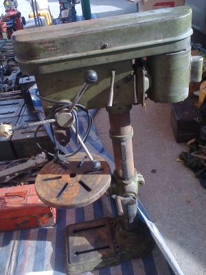 แท่นสว่าน