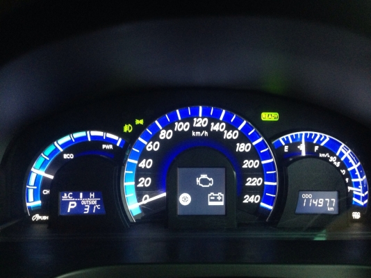 ขายรถบ้าน TOYOTA CAMRY hybrid 2.5 รุ่นTOP ปลายปี2012 (เจ้าของขายเอง) ติดต่อ 089-8368497