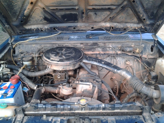 NISSAN BIG M 1.6Z กินแก้สลงเล่มครับ ปี39 จอโค้ง แอร์เย็น ทะเบียนขาด 54