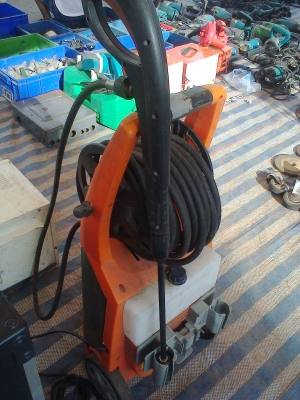 เครื่องฉีดน้ำพร้อมสายพร้อมใช้