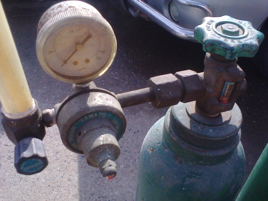 ถังออกซิเจนพร้อมเกวัด