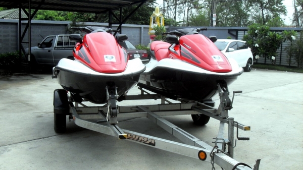 ขาย JETSKI HONDA AQUATRAX F-12X ทั้งเซ็ท 2 ลำพร้อมเทรเลอร์ลาก ราคา 580000