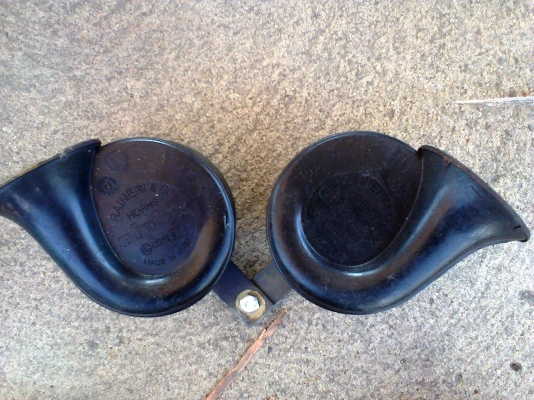 แตรคู่ยุโรป