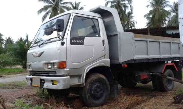 HINO FC 6 ล้อดัมพ์ 120 แรงม้า