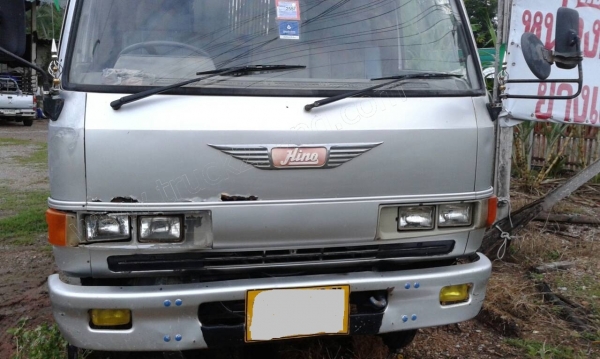 HINO FC 6 ล้อดัมพ์ 120 แรงม้า