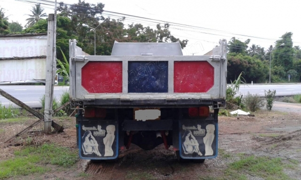 HINO FC 6 ล้อดัมพ์ 120 แรงม้า