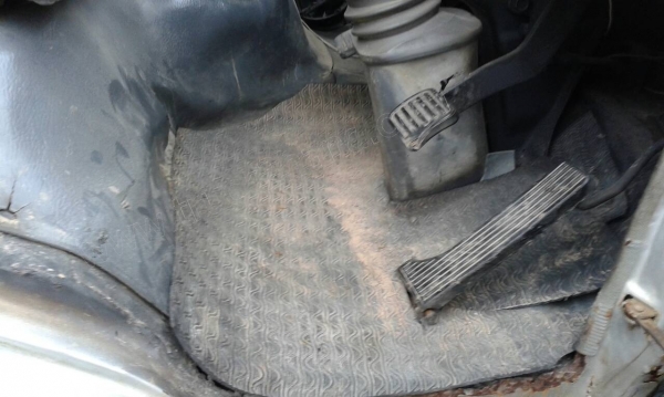 HINO FC 6 ล้อดัมพ์ 120 แรงม้า