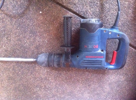 สกัดทำลาย 650w. BOSCH Demolition Hammer SDS-PLUS GSH3E        อีเมล์บอกเพื่อน 	 สกัดทำลาย 650w. BOSCH Demolition Hammer SDS-PLUS GSH3E