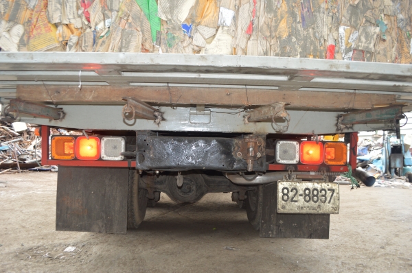 สิบล้อหน้ายาวพื้นเรียบ เครื่อง 6BB เกียร์ HO 2 คันๆละ 270000 สิบล้อหน้ายาวพื้นเรียบ เครื่อง 6BB เกียร์ HO 2 คันๆละ 270000