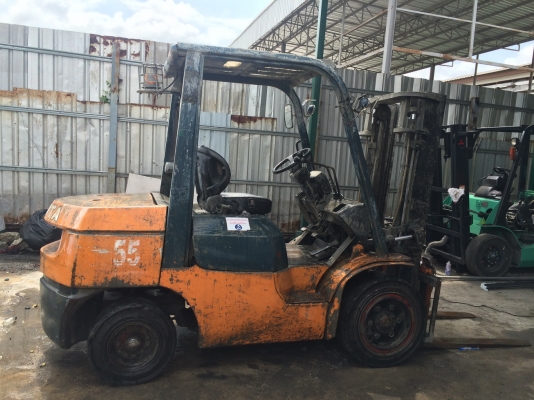 ถูกมาก!! รถยกดีเซล TOYOTA รุ่น 7 ยกได้ 3ตัน3เมตร ขาย 295,000 บาท ติดต่อ 094-4267888 จะเด็ด